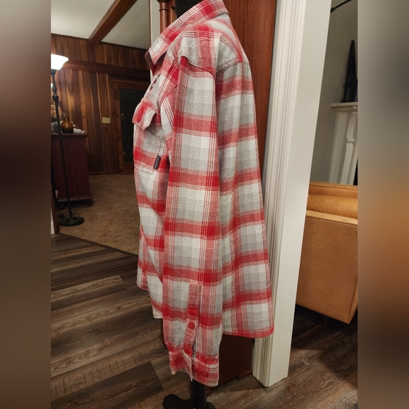 Columbia flannel, Western Ky University emblem,  red plaid, size medium - Picture 4 of 7